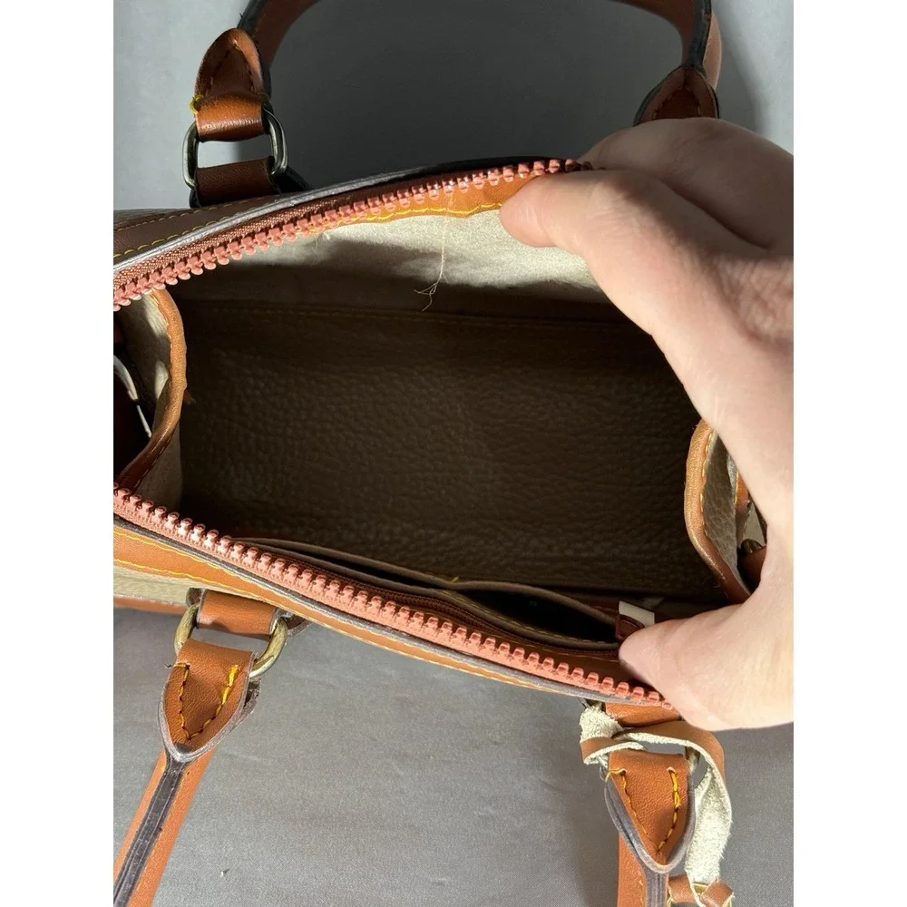 DOONEY & BOURKE Olive Tan Leather Signature Doctor Satchel Bag Made in USA